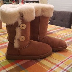 UGGs